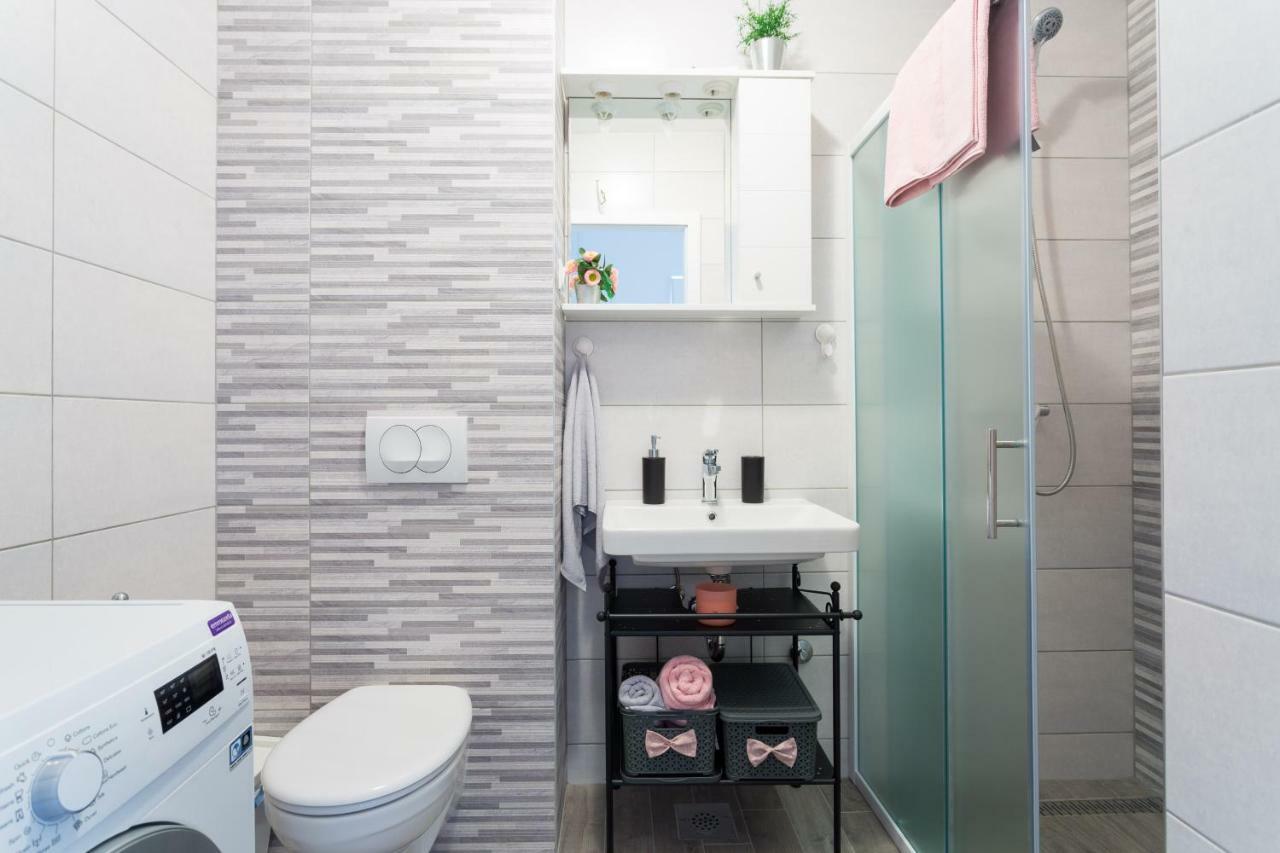 Апартаменты Apartman Matea Подстрана Экстерьер фото